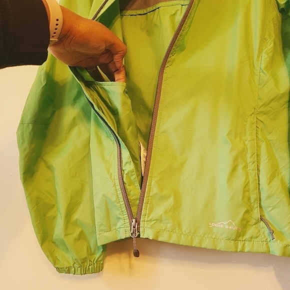 Eddie Bauer | Women's Green & Gray Full Zipper Nylon Rain Jacket (Size Large) - Picture 5 of 15